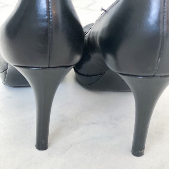 Black leather Calvin Klein heels - Picture 5 of 5